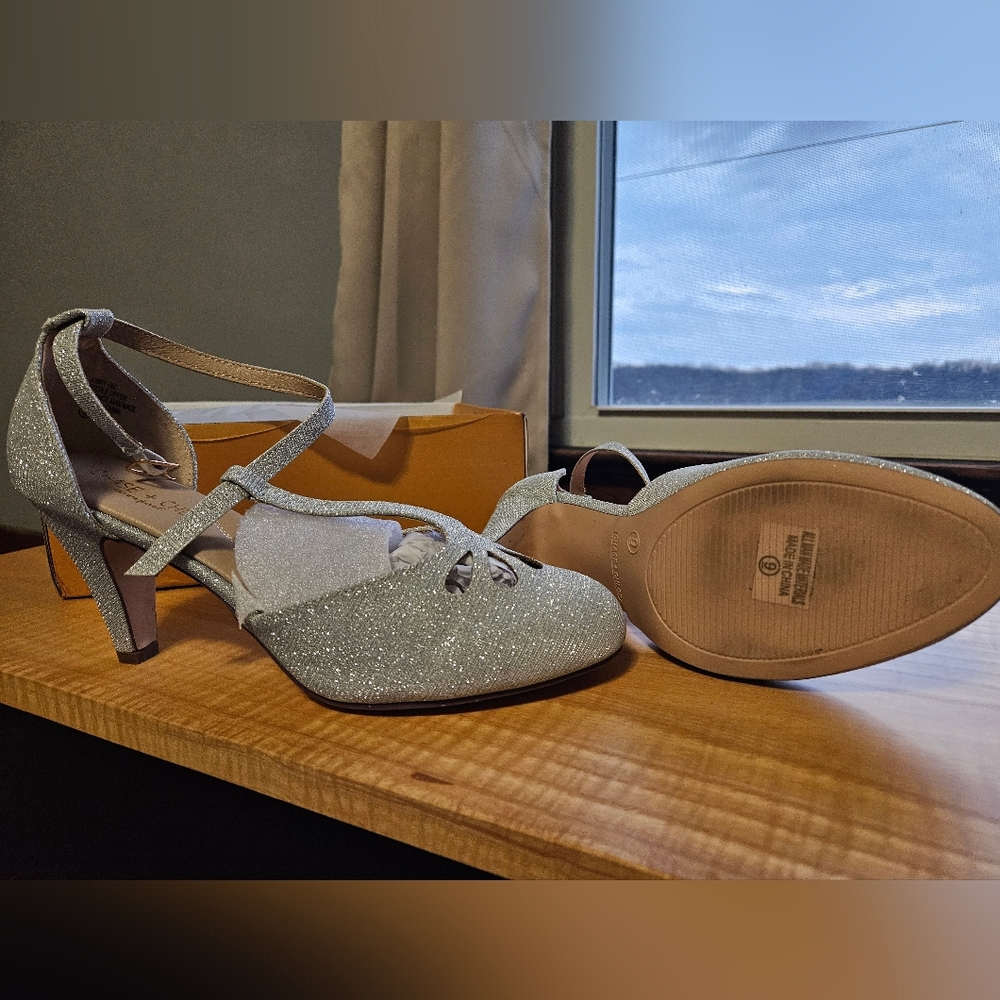 Silver sparkle heels